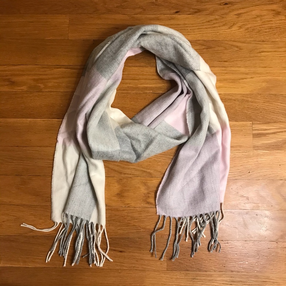 🍁Pink and Grey 100% Cashmere Scarf from Scotland